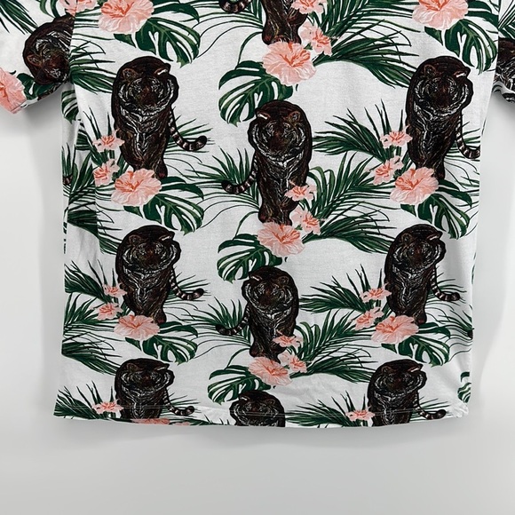 Sunrise Kingdom Tropical Green&Pink Tigger Short Sleeve Tee - Picture 4 of 11